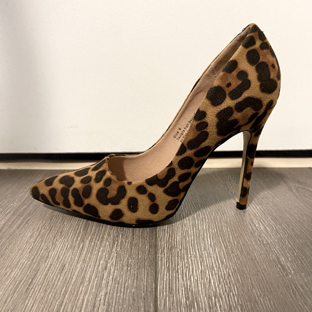 BEAST Fashion - Cheetah Print Heels